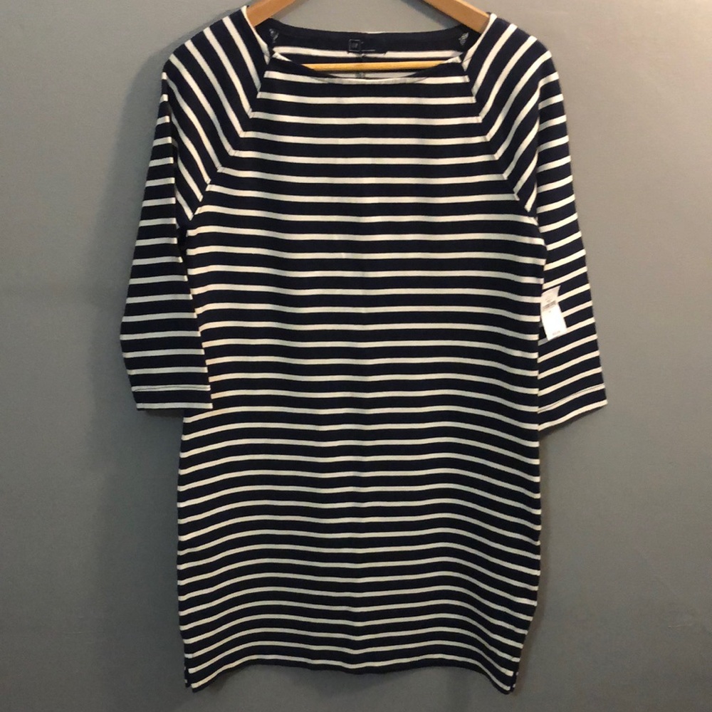 Gap brand new never worn for women dress size M